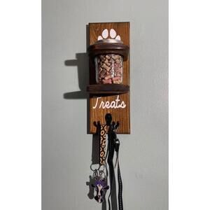 Small Treat & Leash Shelf